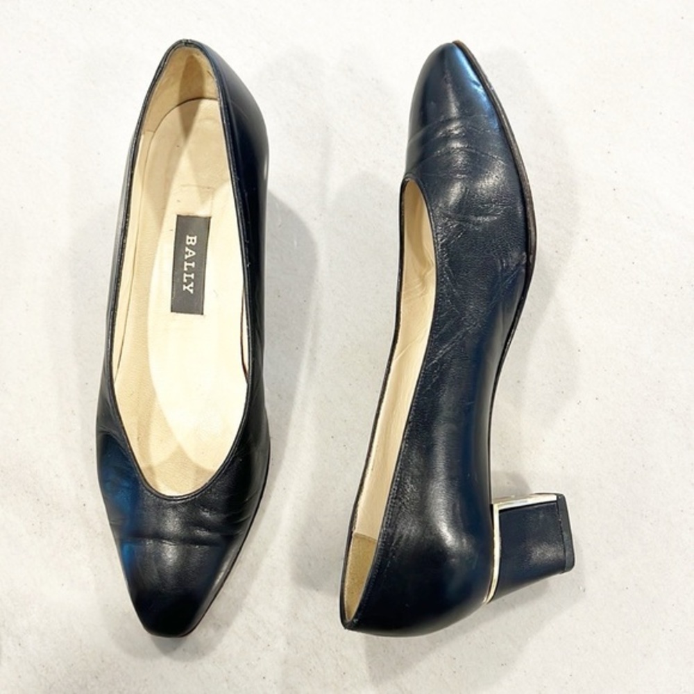 Bally ‘Sharna’ Leather Pumps Heels Women’s Black Gold Tip Block Heel size 5.5